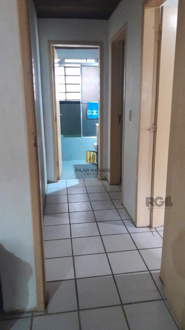 Casa 6 dormitórios no bairro Ponta Grossa