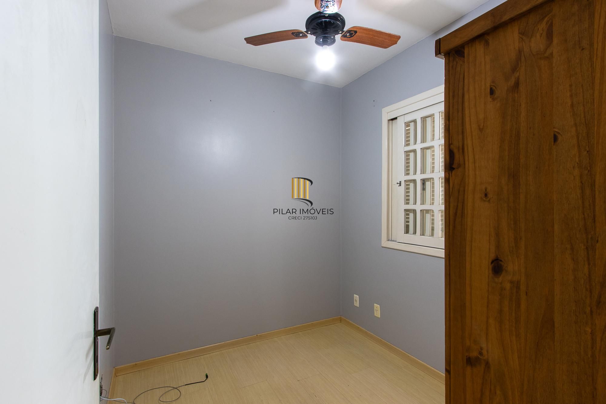 Casa de Condomínio 3 dormitórios no bairro Cristal