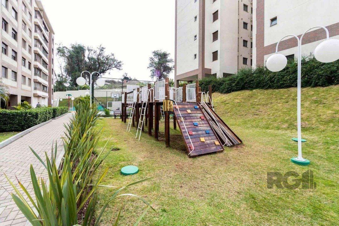 Apartamento 6 dormitórios no bairro Cavalhada