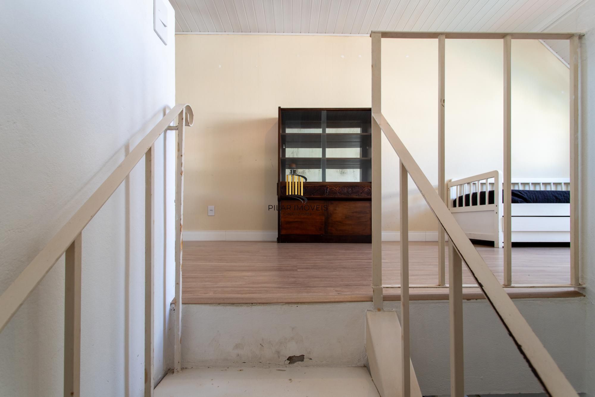 Casa de 3 dormitórios no Bairro Tristeza.