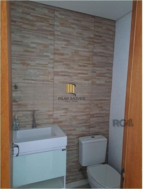 Casa 3 dormitórios no bairro Costa e Silva