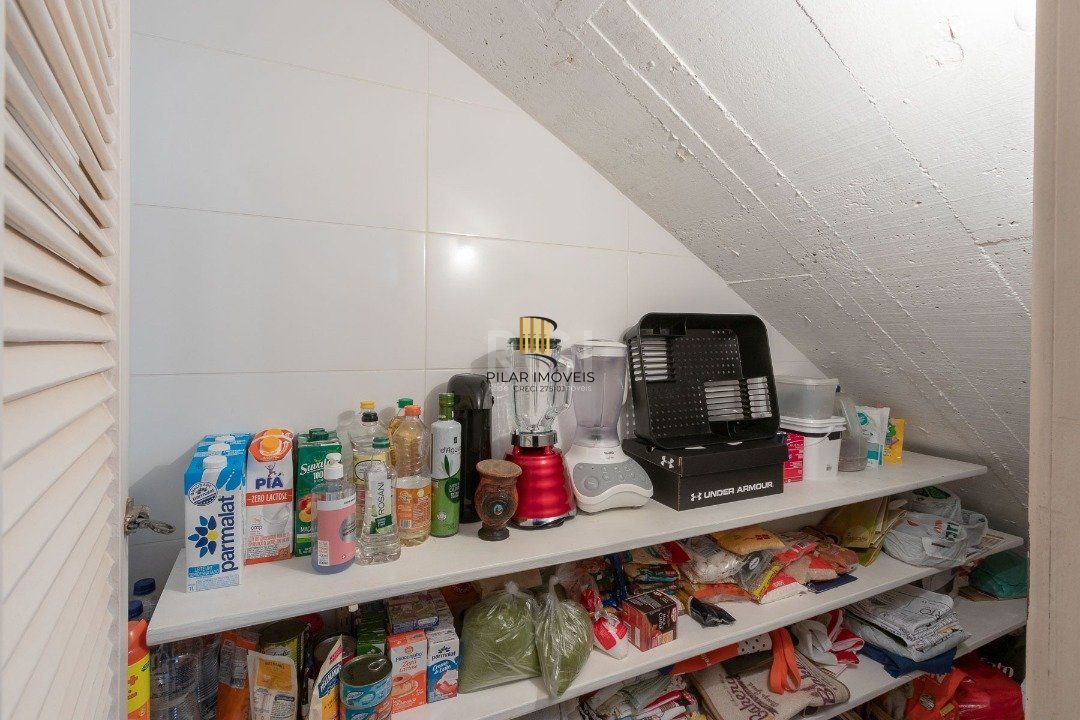 Casa para Venda - 256.5m², 3 dormitórios, sendo 1 suites, 2 vagas - Espirito Santo
