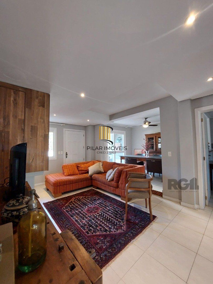 Casa Condominio 3 Dormitório(s) Bairro Jardim Isabel