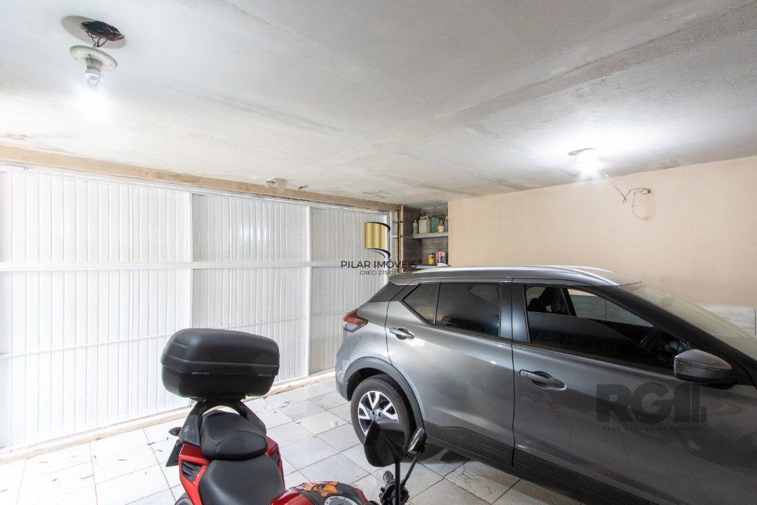 Casa 6 dormitórios no bairro Tristeza