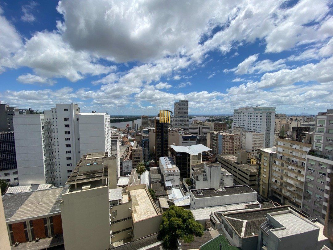 Apartamento 4 dormitórios no bairro Centro Histórico