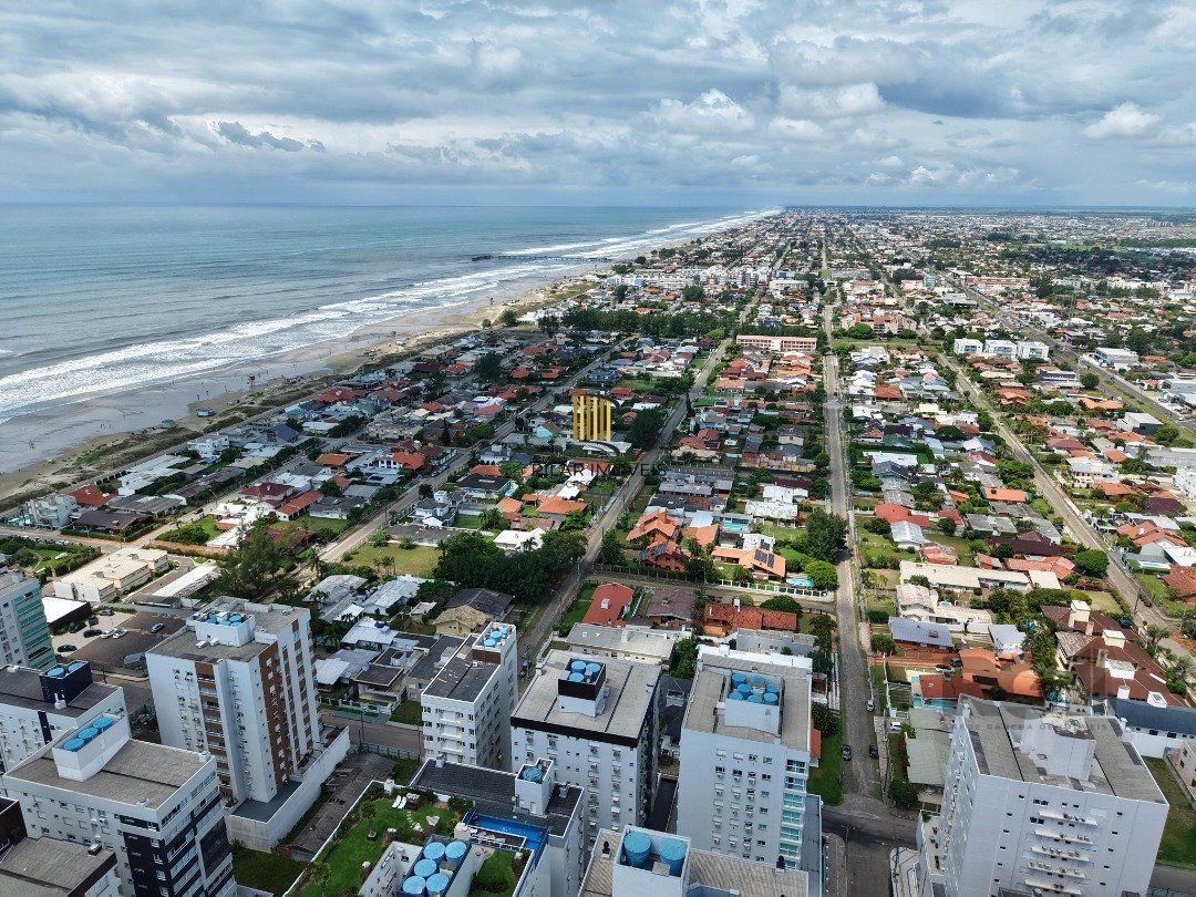 APARTAMENTO COM TERRAÇO E VISTA PARA O MAR, À VENDA  EM CAPÃO DA CANOA 