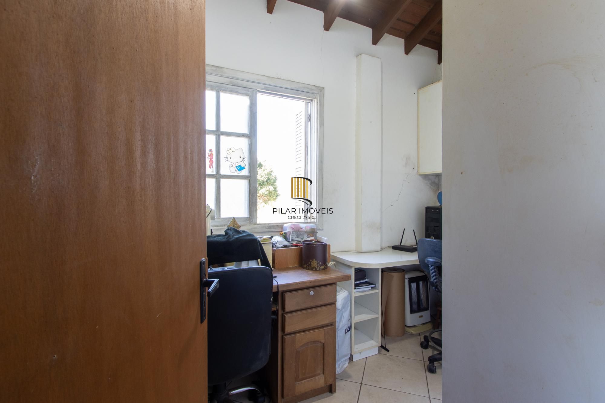 Sobrado amplo 4 dormitórios com piscina e casa extra no mesmo terreno – Hípica