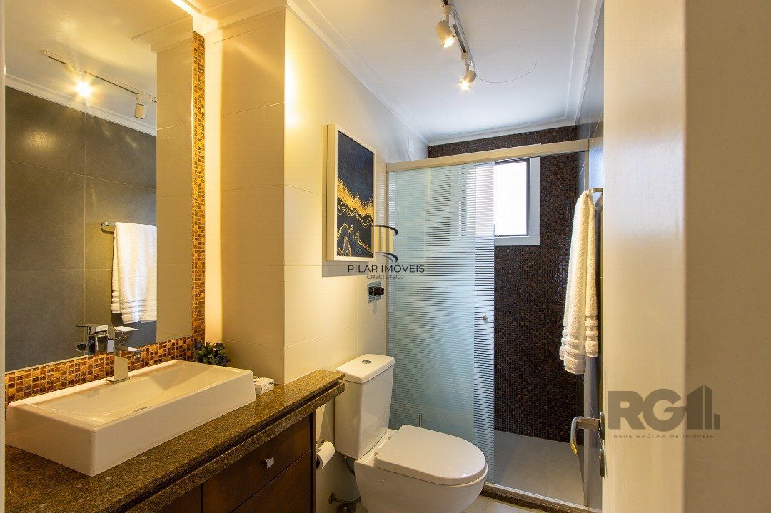 Cobertura para Venda - 209m², 3 dormitórios, sendo 1 suites, 2 vagas - Bela Vista