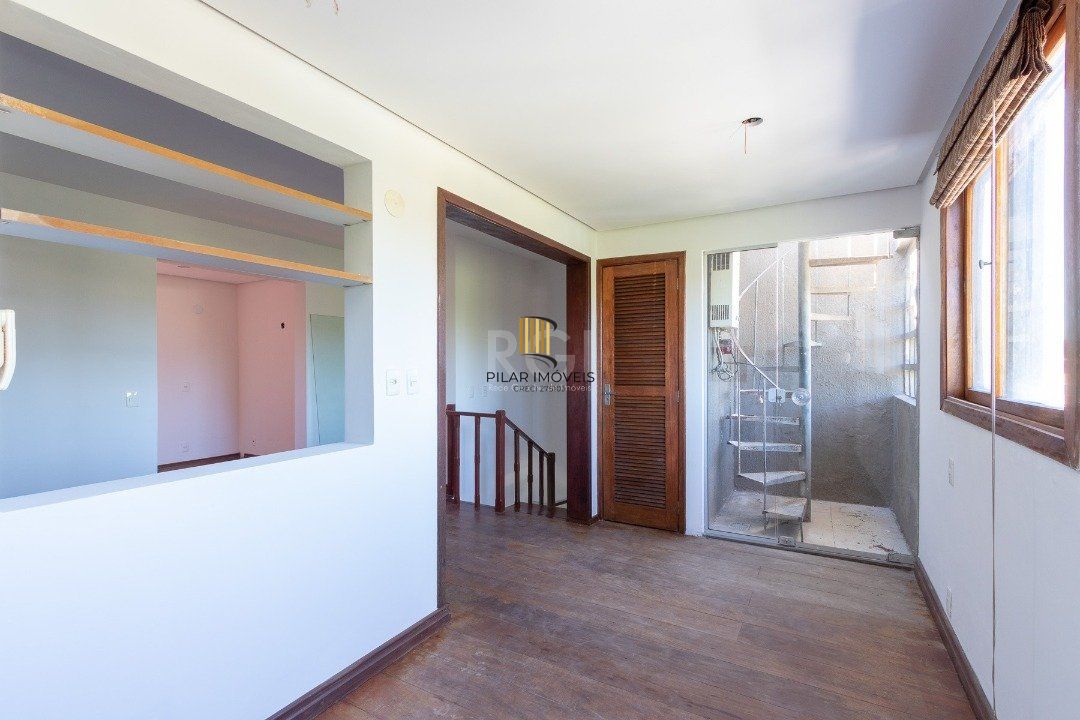 Cobertura para Venda - 79.22m², 2 dormitórios, sendo 1 suites, 1 vaga - Camaquã
