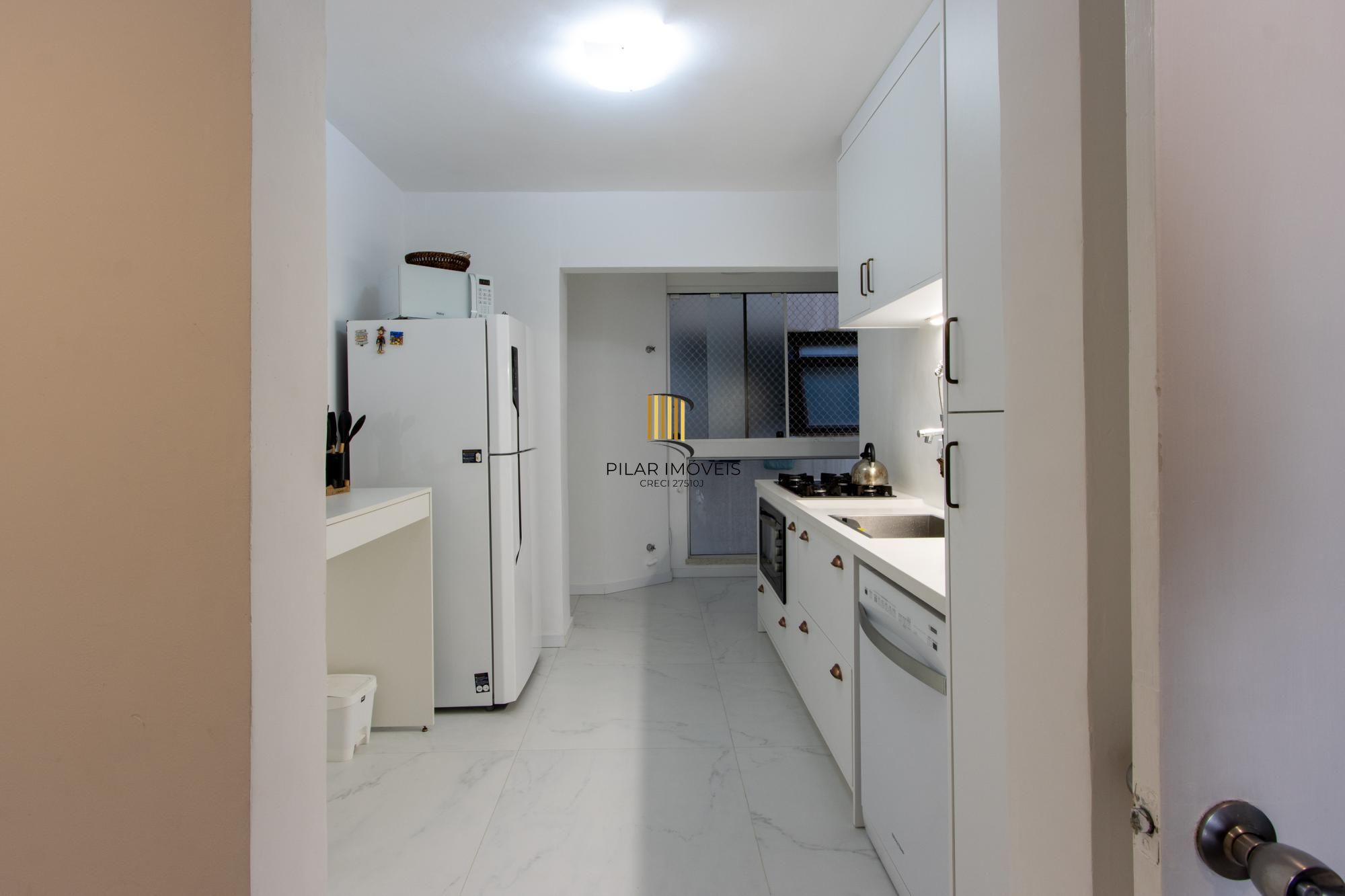 Apartamento 3 dormitórios no bairro Bom Fim