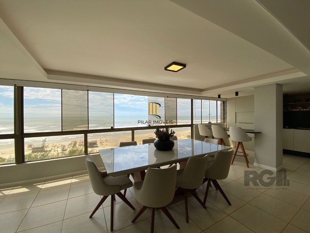 Apartamento à Beira Mar
