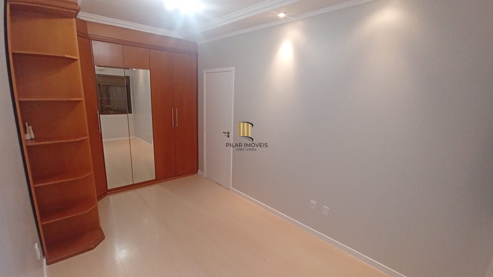 Apartamento com 2 dormitórios no bairro Nonoai