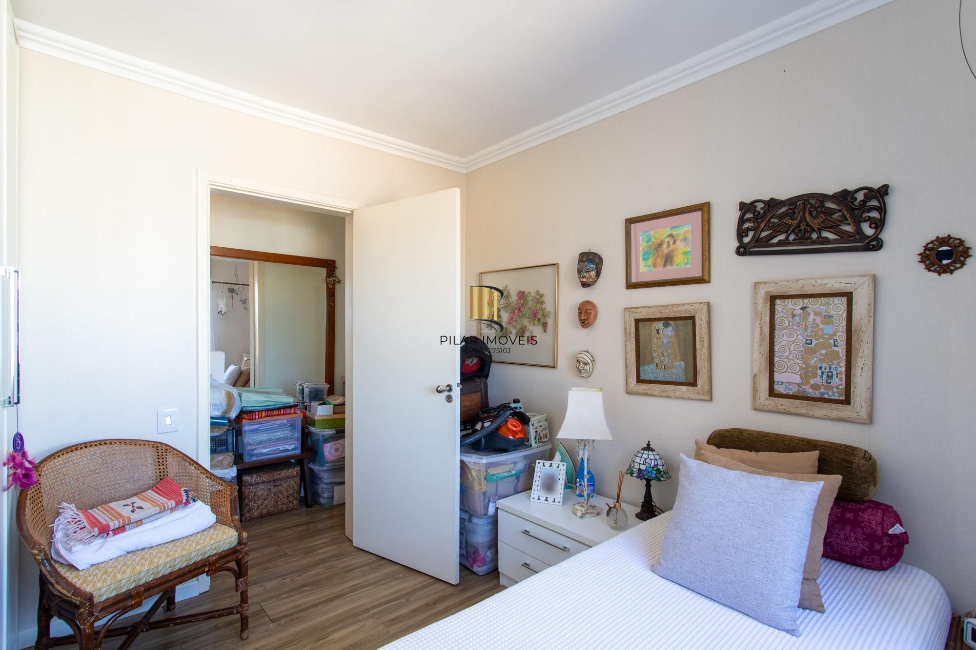 Apartamento 2 dormitórios I bairro Cristal