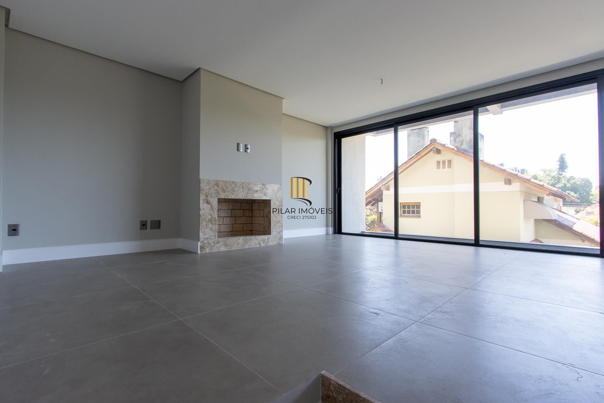 Casa em condomínio com conforto e exclusividade no bairro Tristeza