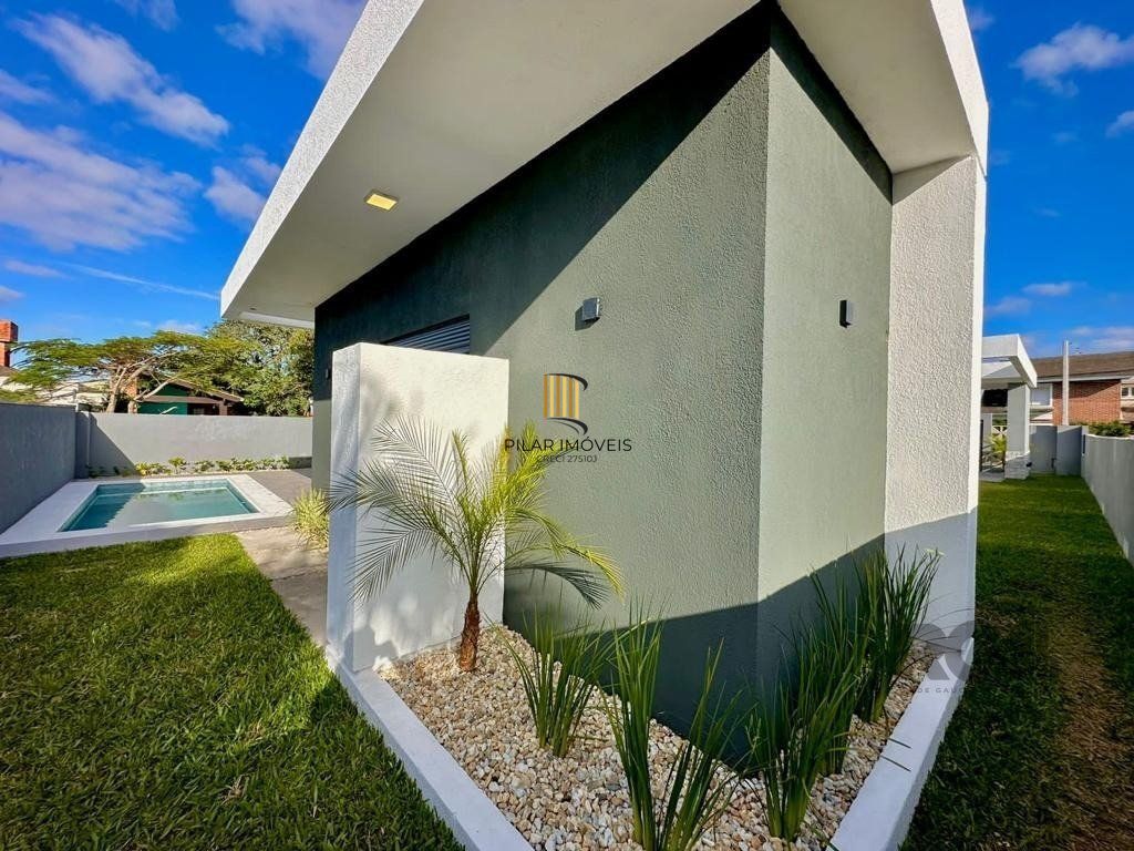 Casa 4 Dormitório(s) Bairro Atlântida