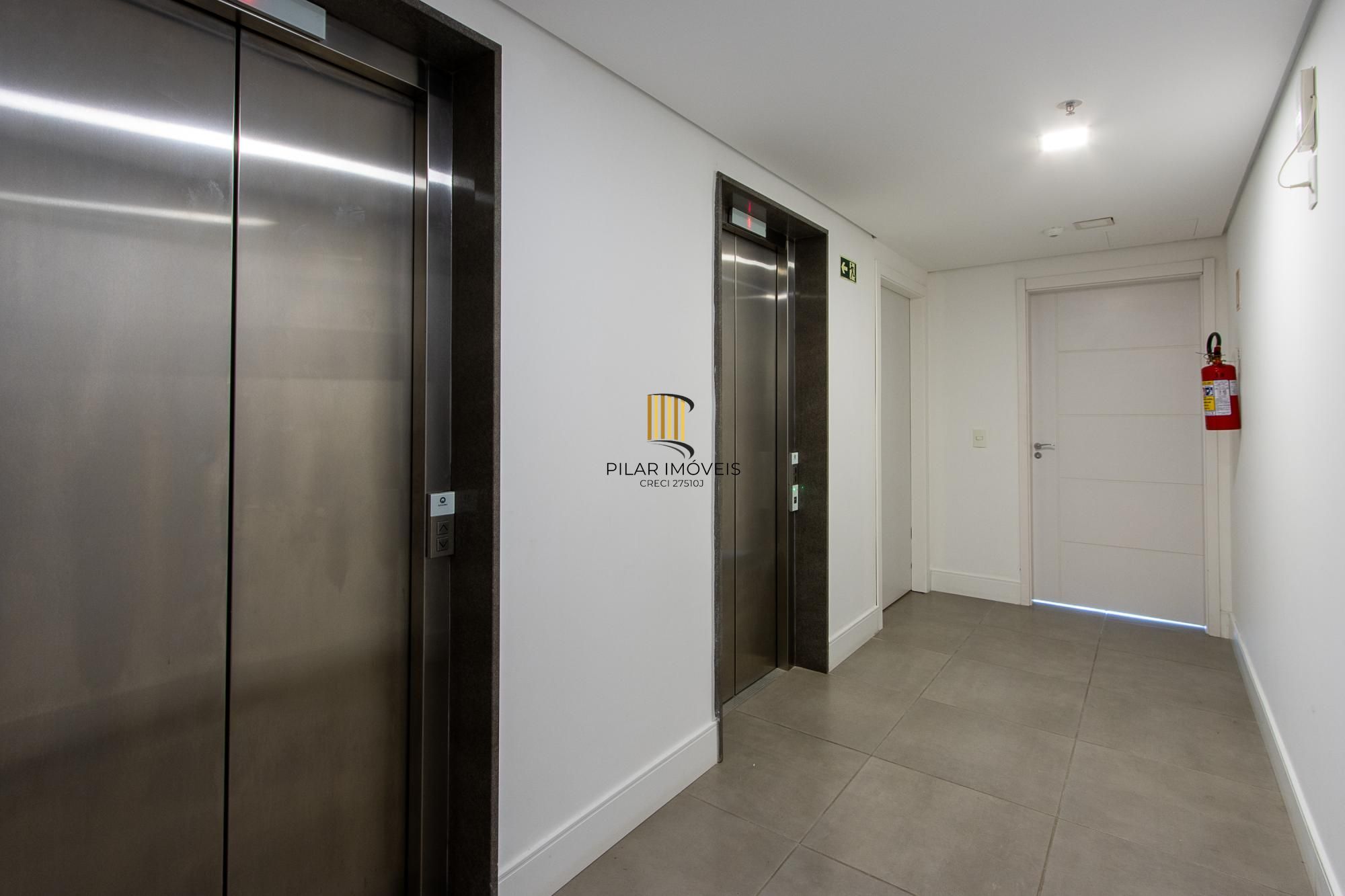 Conjunto/Sala para Venda - 118.74m², 0 dormitórios, São João