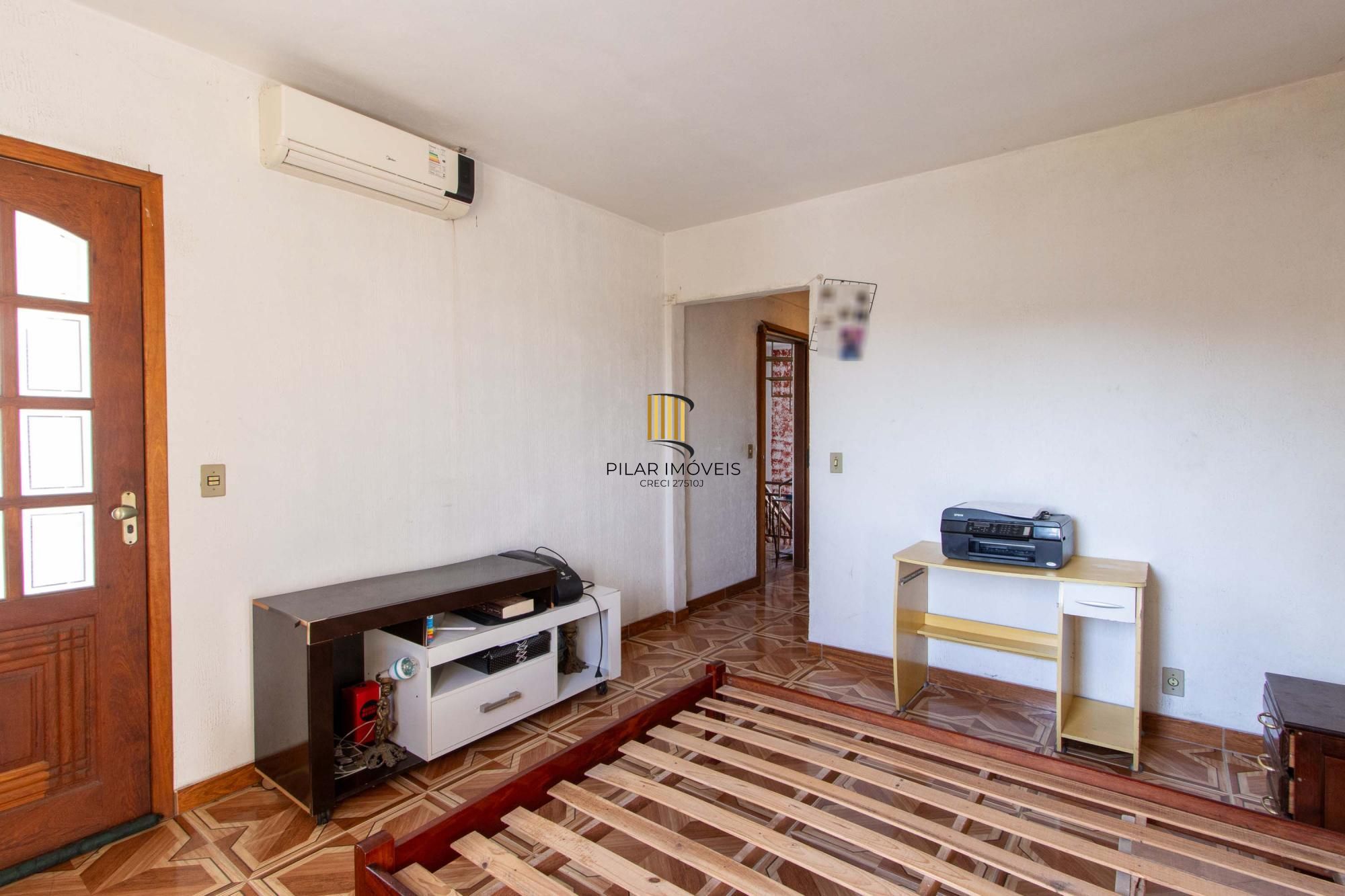 Casa 3 dormitórios no bairro Espírito Santo