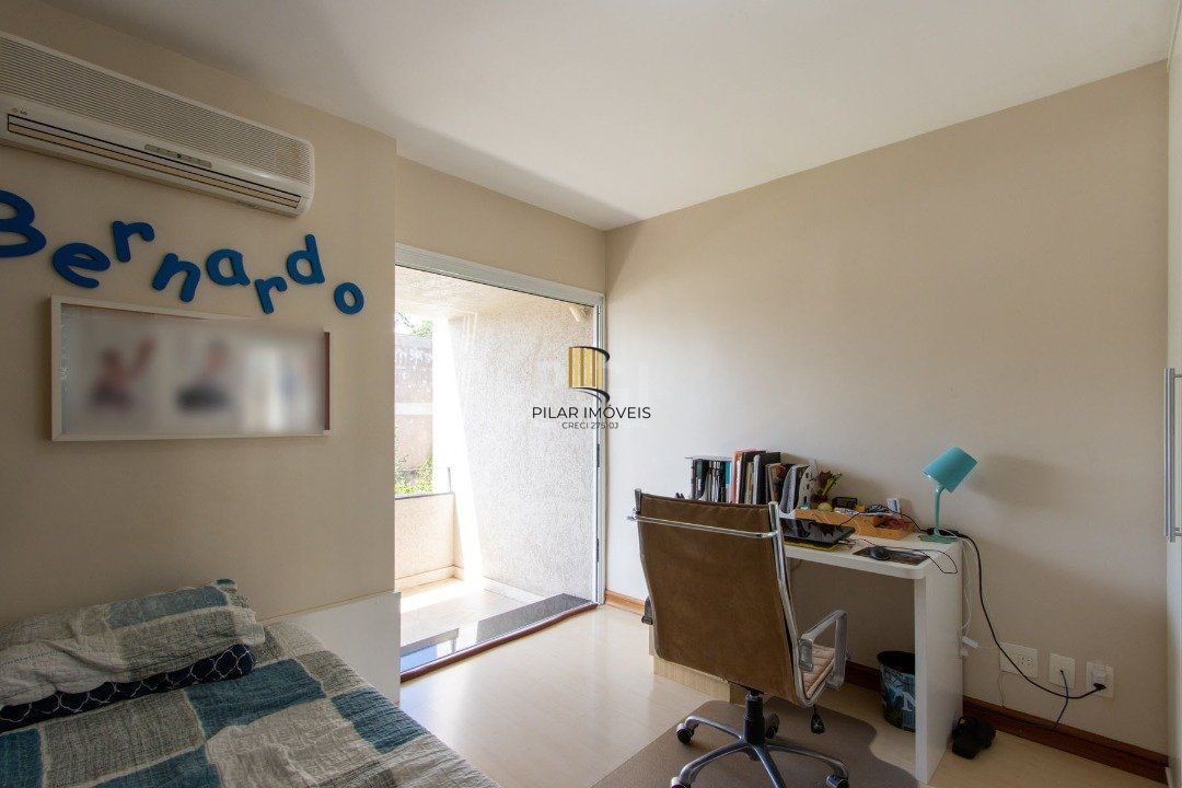 Casa 4 dormitórios no bairro Teresópolis