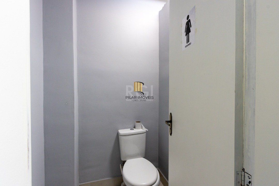 Sala em andar inteiro com 157,44  privativos