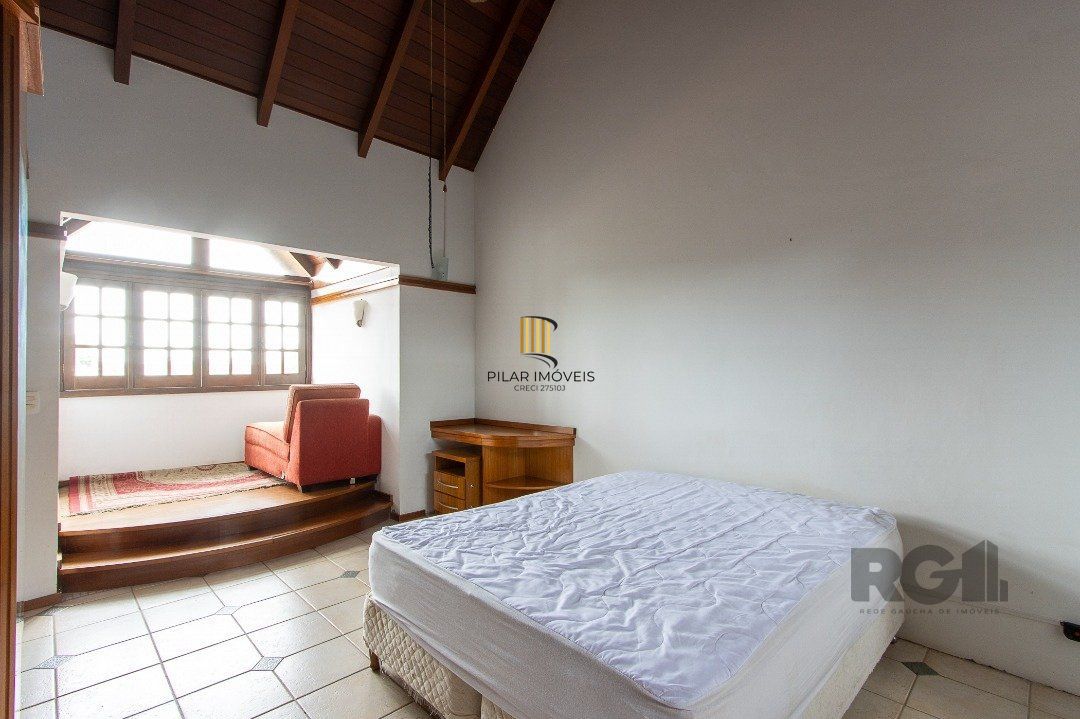 Casa em condomínio à venda, 4 quartos, 2 suites, 2 vagas - Bairro Tristeza