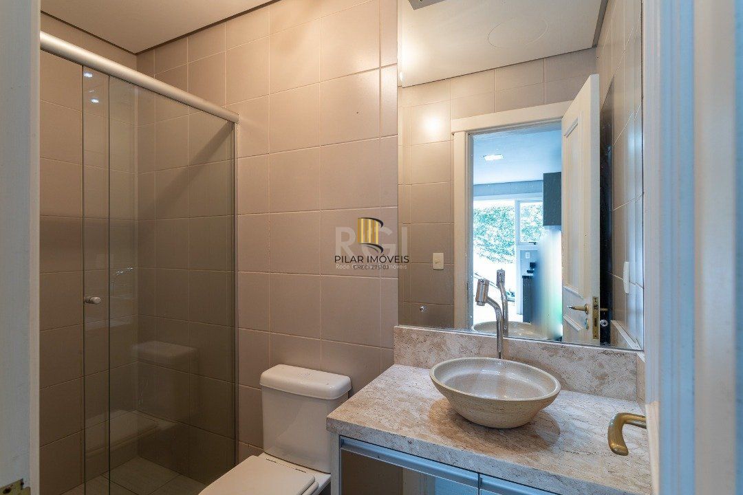 Casa Condominio para Venda - 348m², 3 dormitórios, sendo 1 suites, 2 vagas - Terra Ville