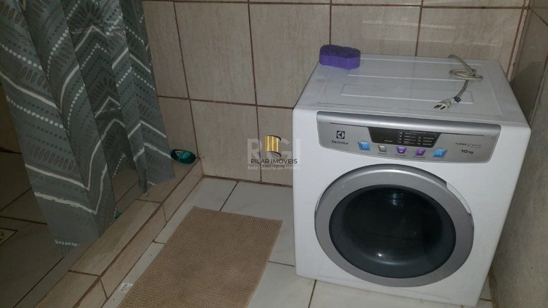 Casa para Venda - 90m², 3 dormitórios, 2 vagas - Hípica