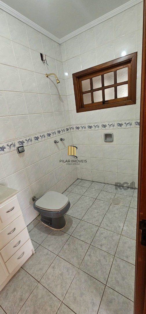 Casa 4 dormitórios no bairro Jardim Sabará
