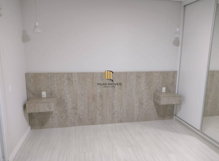 Casa em Condomínio com 4 quartos, 2 suítes, 3 banheiros , 4 vagas
