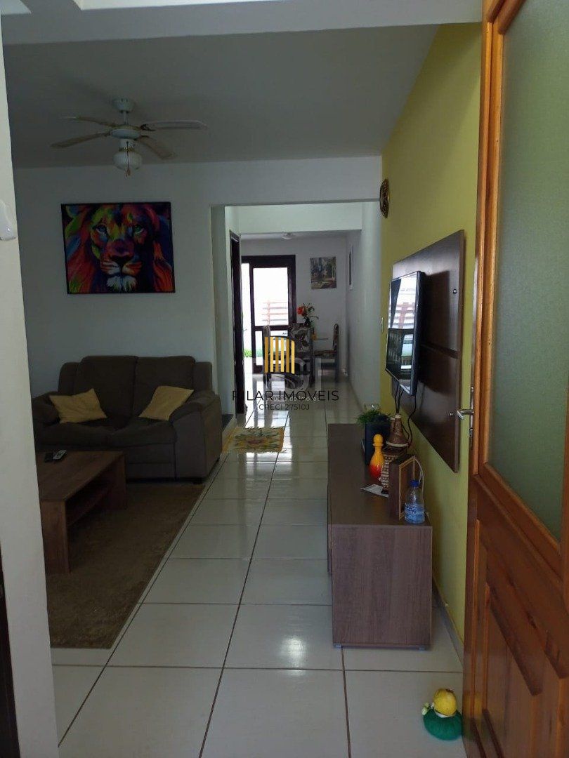 Casa para Venda - 131.92m², 2 dormitórios, sendo 2 suites, Guarujá
