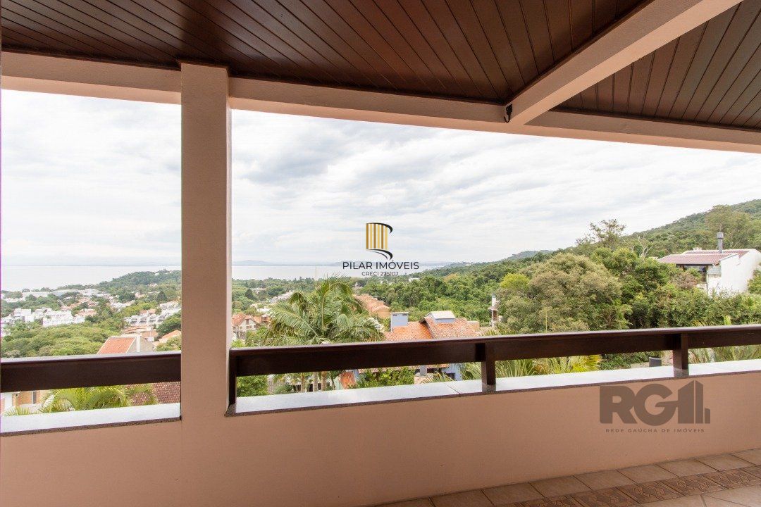 Casa para Venda com 4 dormitórios, sendo 2 suites e 4 vagas no bairro Jardim Isabel