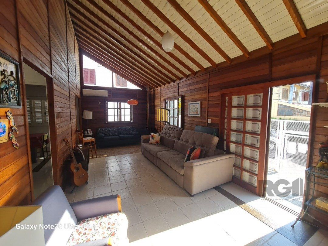 Casa 2 dormitórios no bairro Espírito Santo