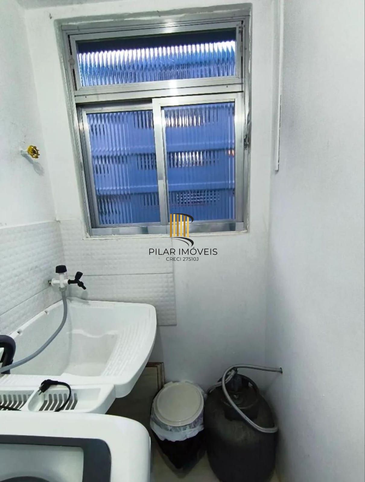 Apartamento 2 dormitórios no bairro Camaquã