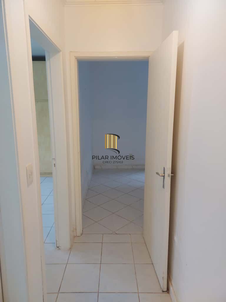 Apartamento Térreo com 2 Dormitórios, Garagem coberta e Pátio Individual!!