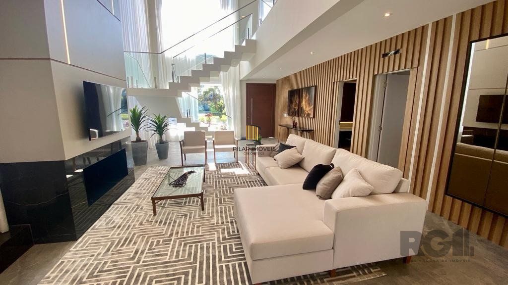 Casa de Condomínio 5 dormitórios no bairro Atlântida Sul