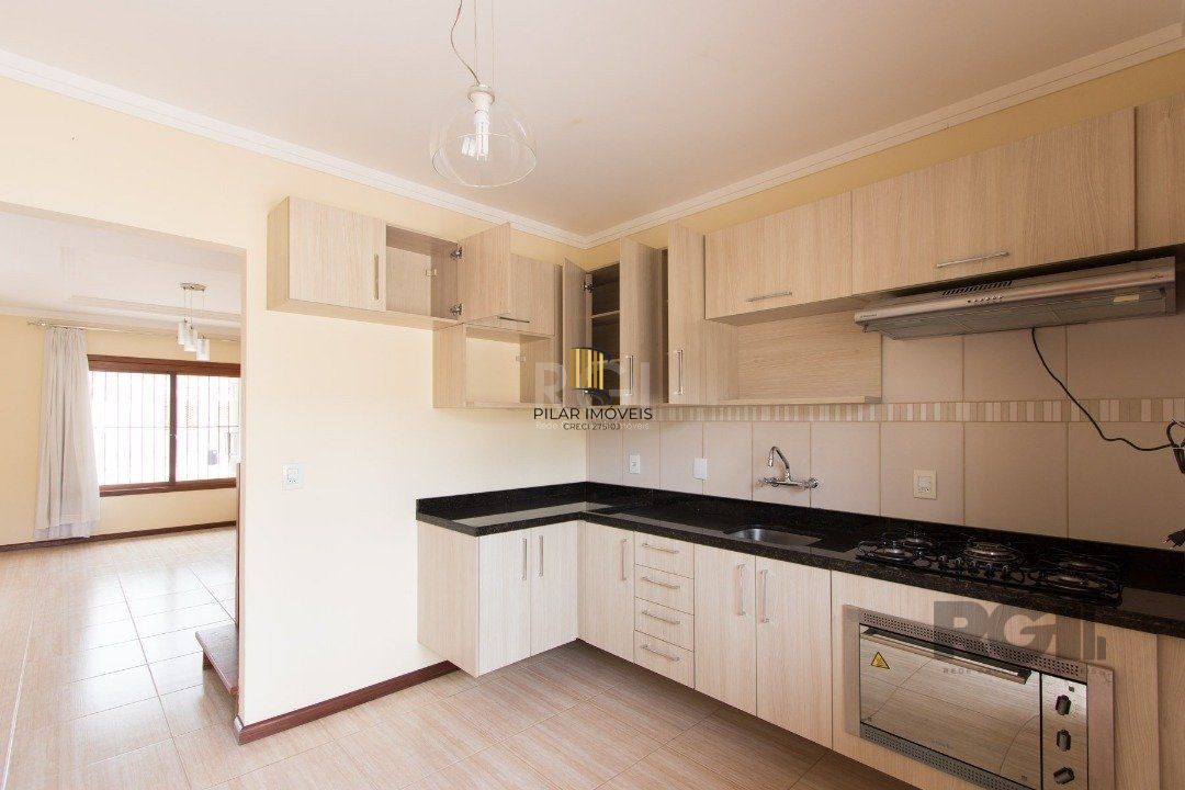 Casa 3 dormitórios no bairro Aberta dos Morros