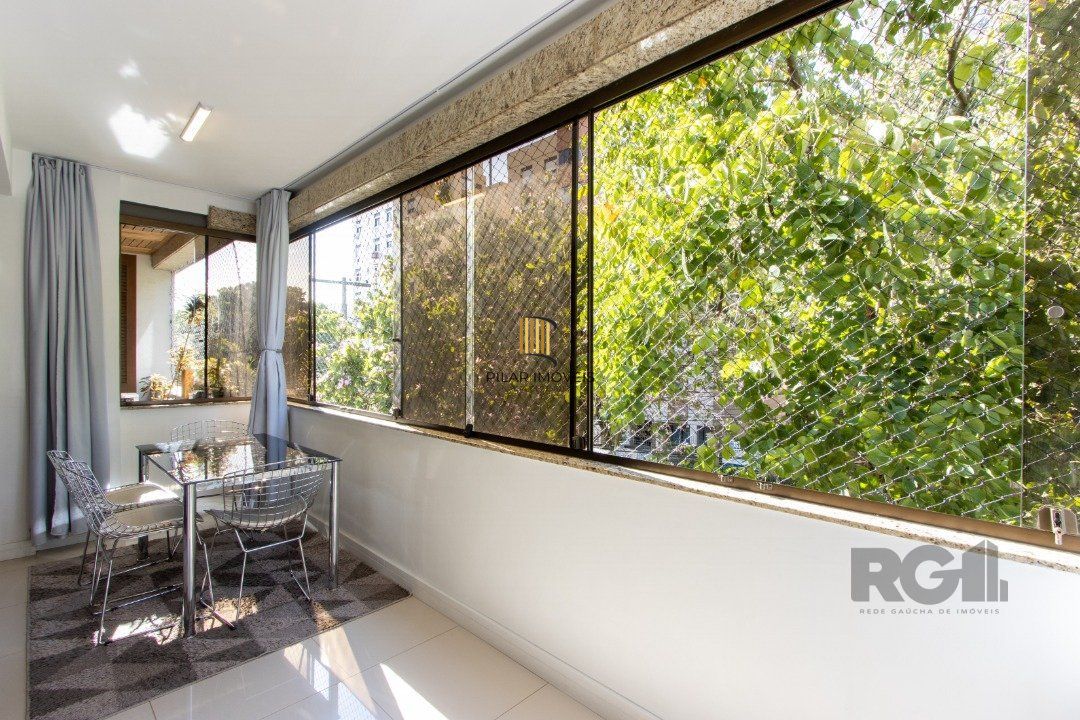 Apartamento 3 dormitórios no bairro Cristal
