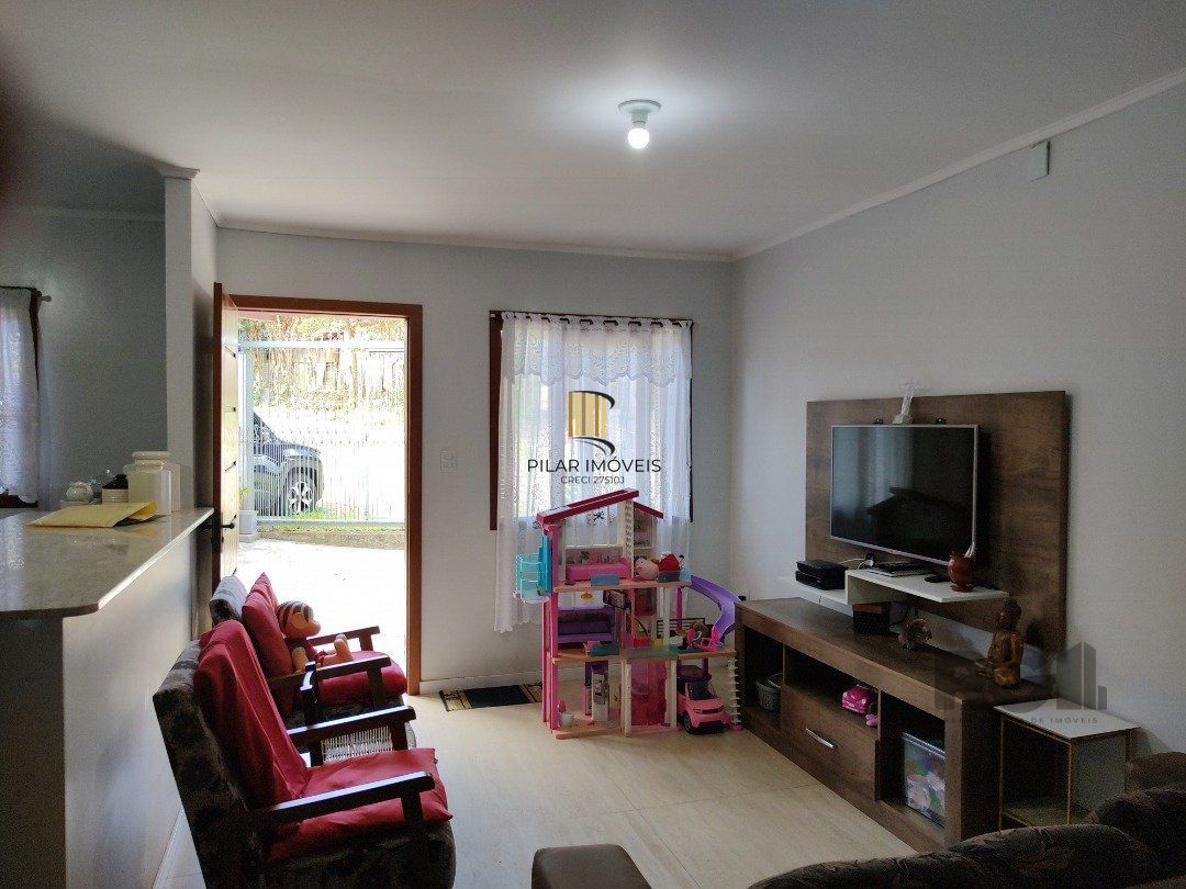 Casa térrea, 2 quartos, edícula com 2 quartos, pático, piscina - Bairro Cavalhado