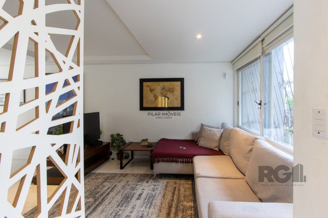 Sobrado com 148,45m², com 2 quartos, suíte, área gormet, vista para o Guaíba, na Vila Conceição.