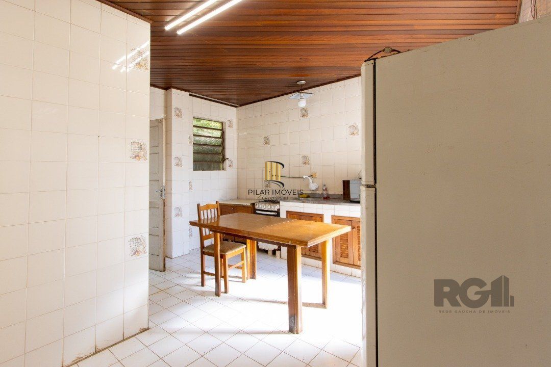 CASA 2 DORMITÓRIOS  NO SANTA TEREZA