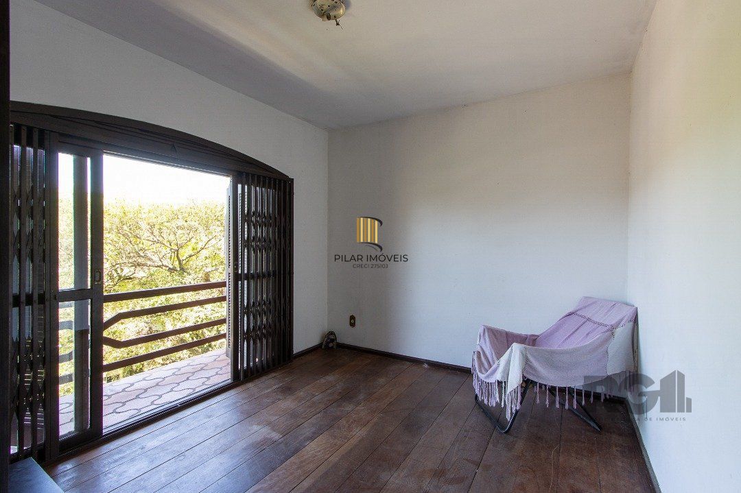 Casa para Venda - 572m², 5 dormitórios, sendo 1 suites, Cavalhada