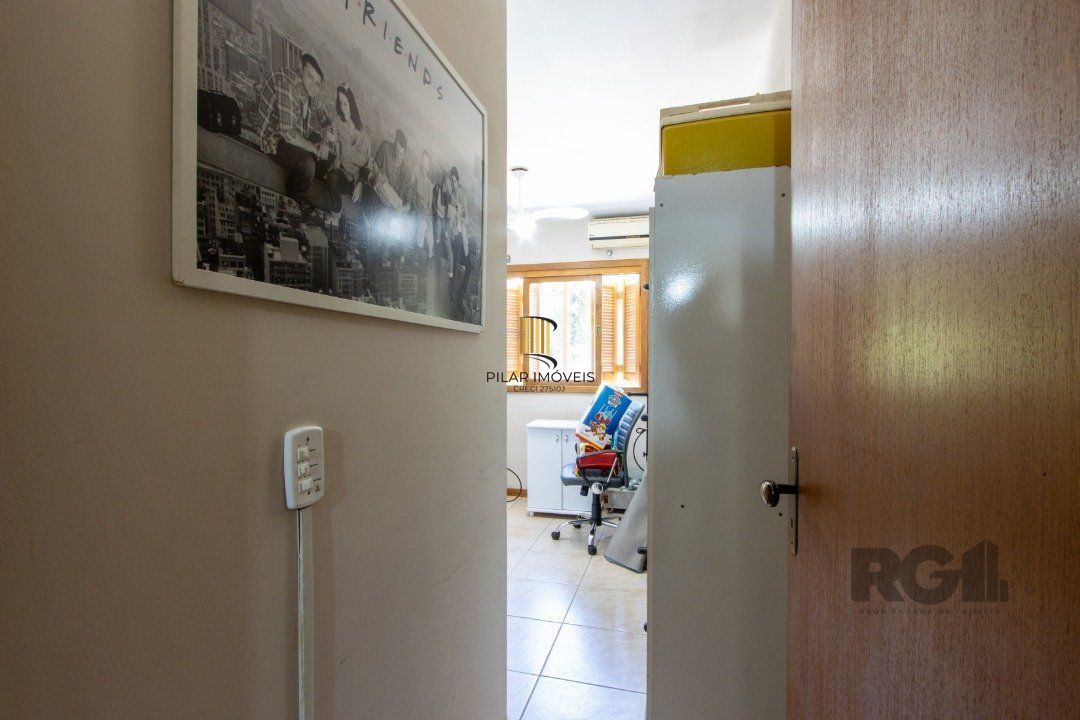 Casa 3 dormitórios no bairro Espírito Santo