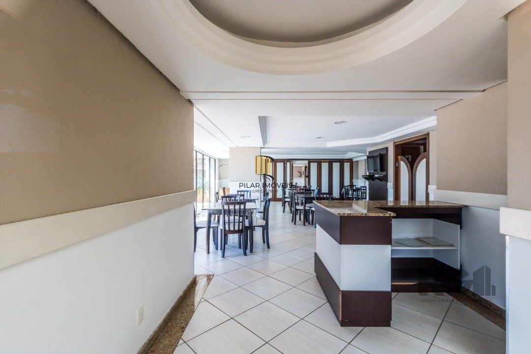 Apartamento de 3 dormitórios, sendo 1 suíte, 1 vaga de garagem, infra completa no bairro Tristeza