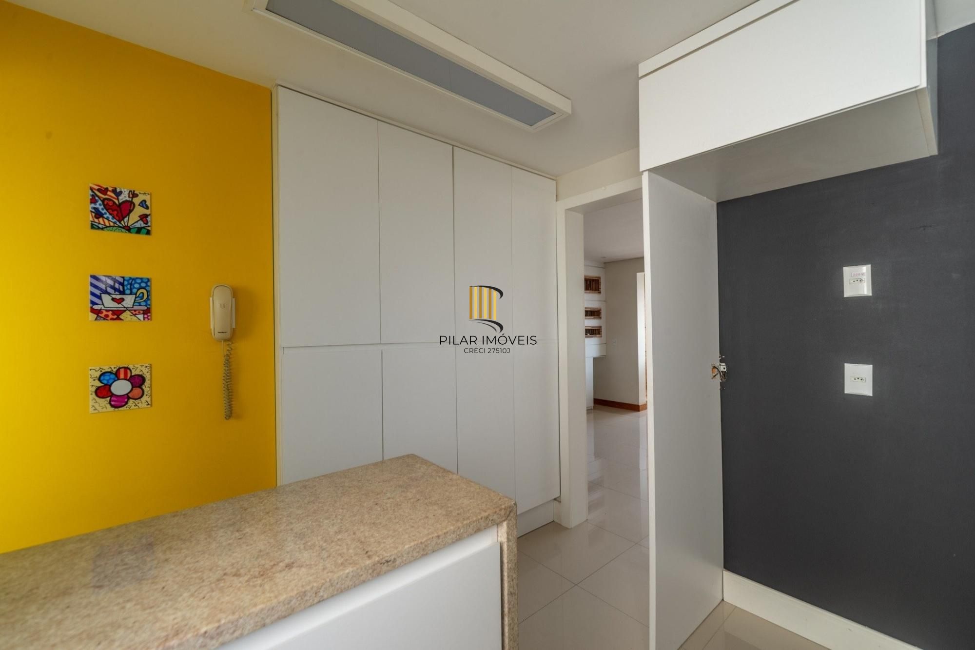 Apartamento Edifício Terrazas Mirador, 98,56m², 03 dormitórios, 01 suíte e 01 vagas.