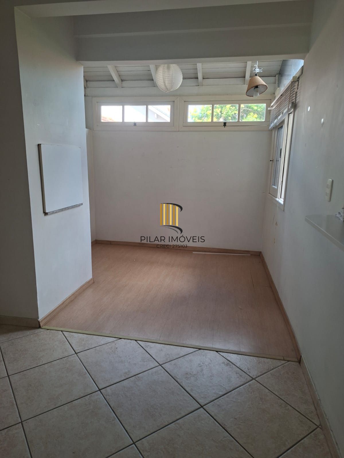 Casa em condomínio de 3 dorm. na Tristeza
