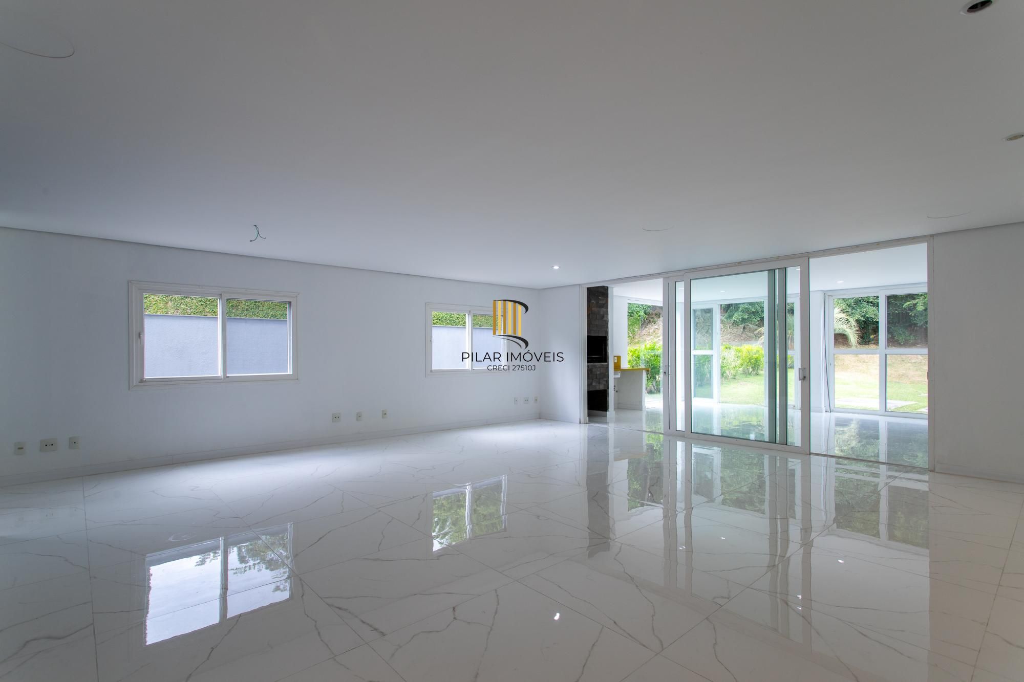 Casa em condomínio no Terra Ville  .Esta casa de alto padrão, dispõe de 4 suítes