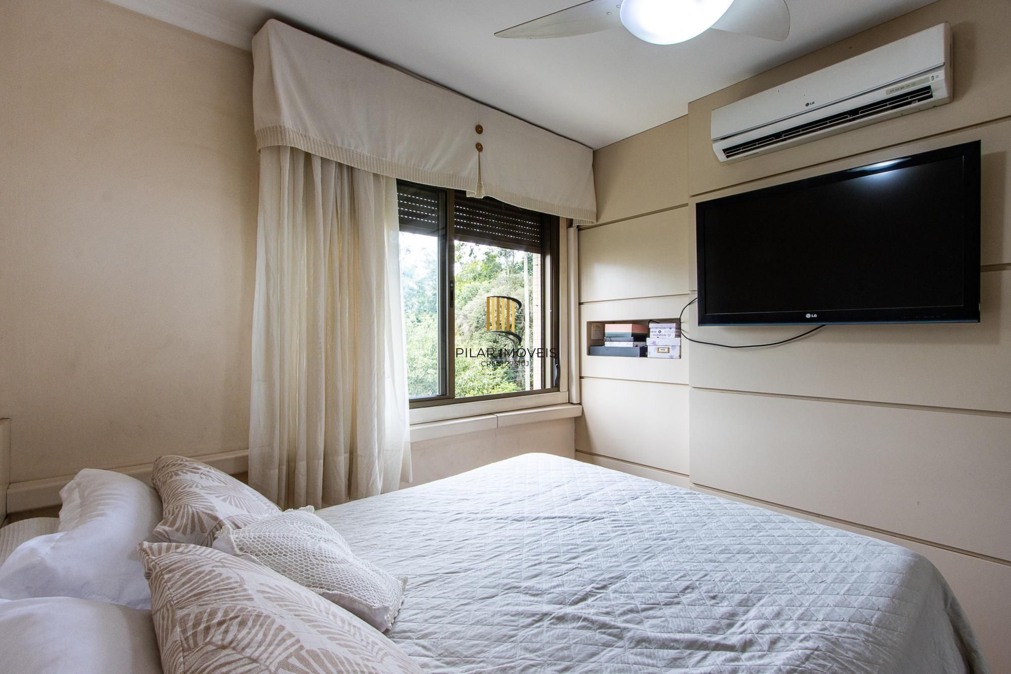 Apartamento 3 quartos, 139,64m² privativos, 2 vagas - Bairro Menino Deus