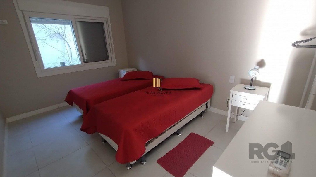 Casa de Condomínio 5 dormitórios no bairro Atlântida
