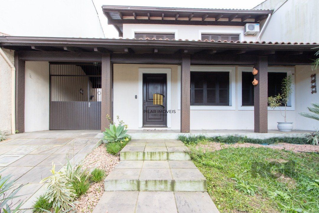 Casa para Venda - 200m², 3 dormitórios, sendo 1 suites, 3 vagas - Jardim Verde