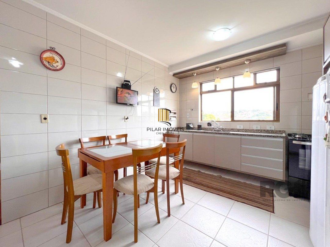 Amplo apartamento à venda com 168m² privativos