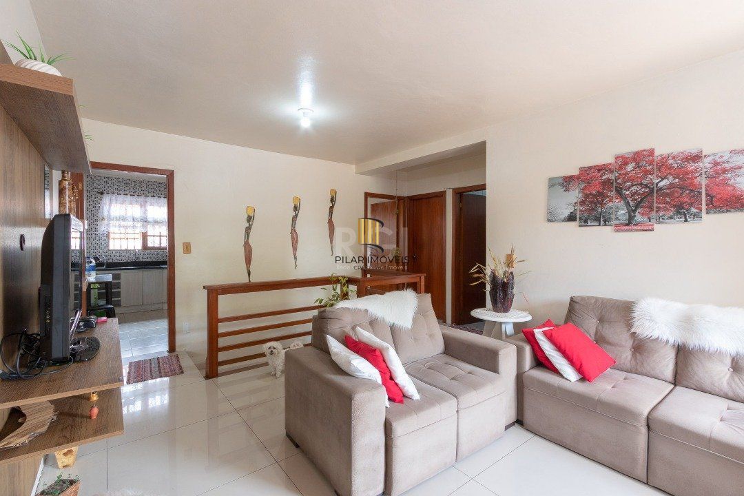 Casa para Venda - 161m², 3 dormitórios, 3 vagas - Nonoai